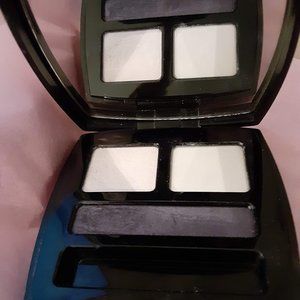 Chanel Eye Shadows Intensites D'Ombre Grives